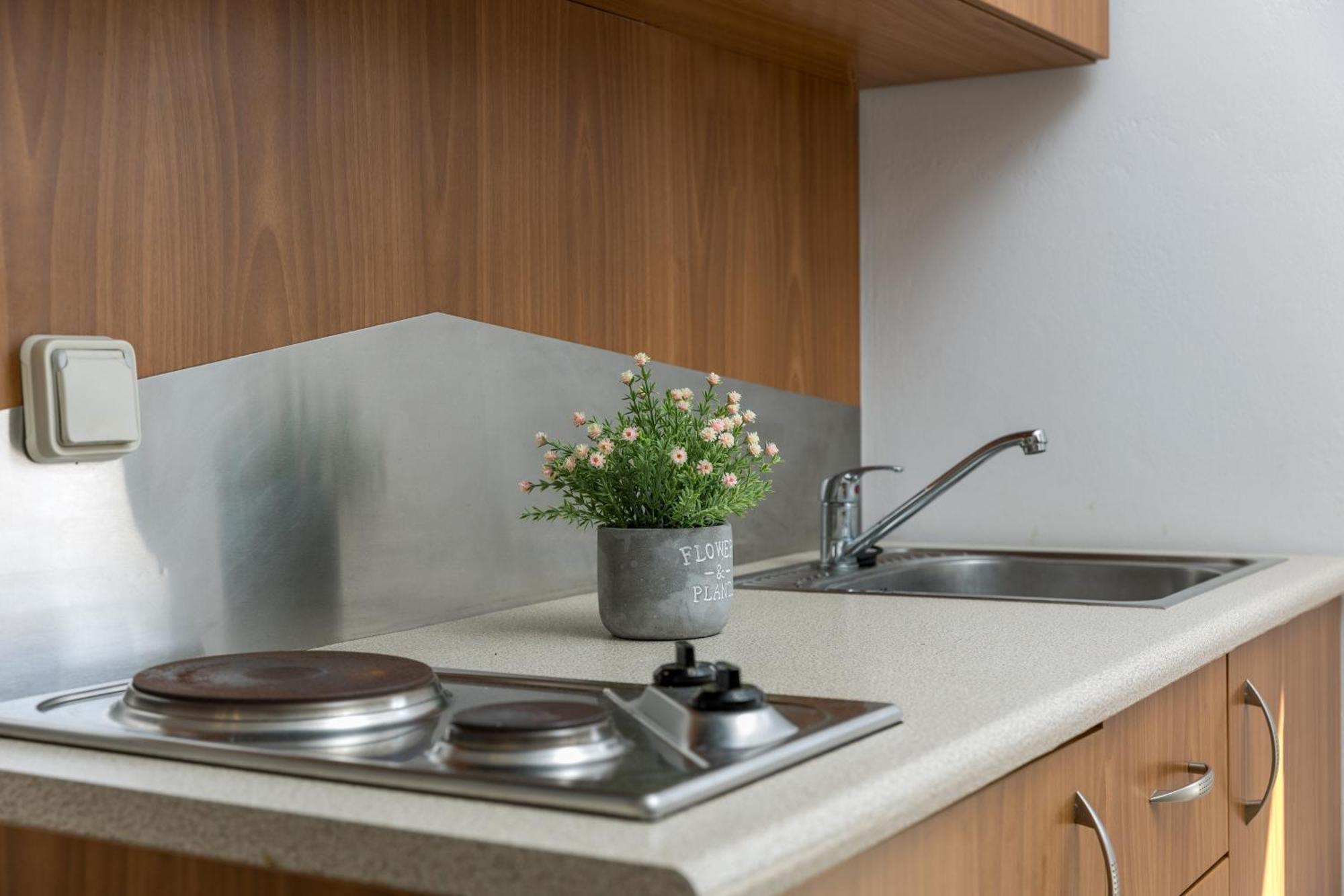 Marine Dream Apartment Plaka  Bagian luar foto